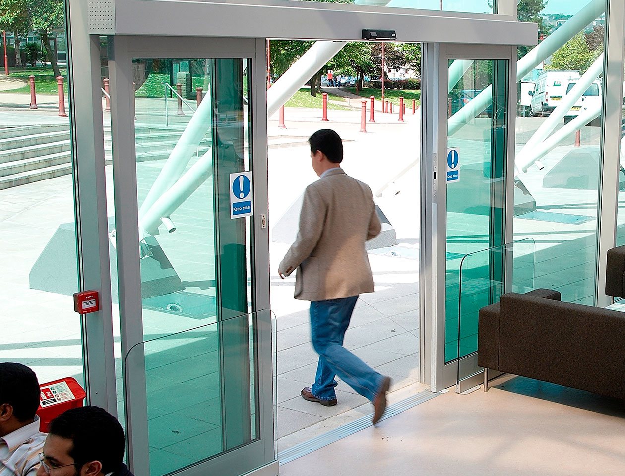Automatic sensor sliding glass door price in Chennai